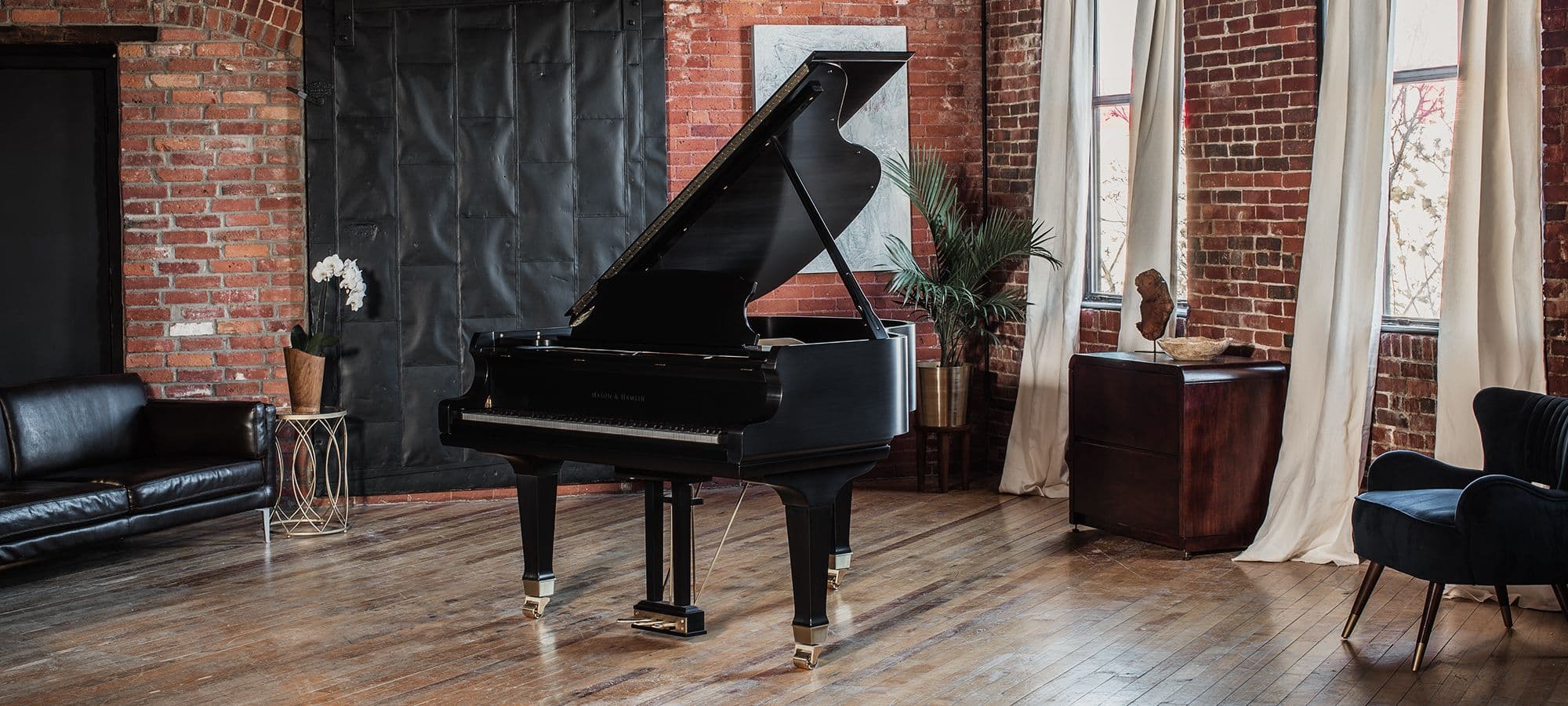 B Front Photo 1 opt • Mason & Hamlin Piano Company • Made in the USA
