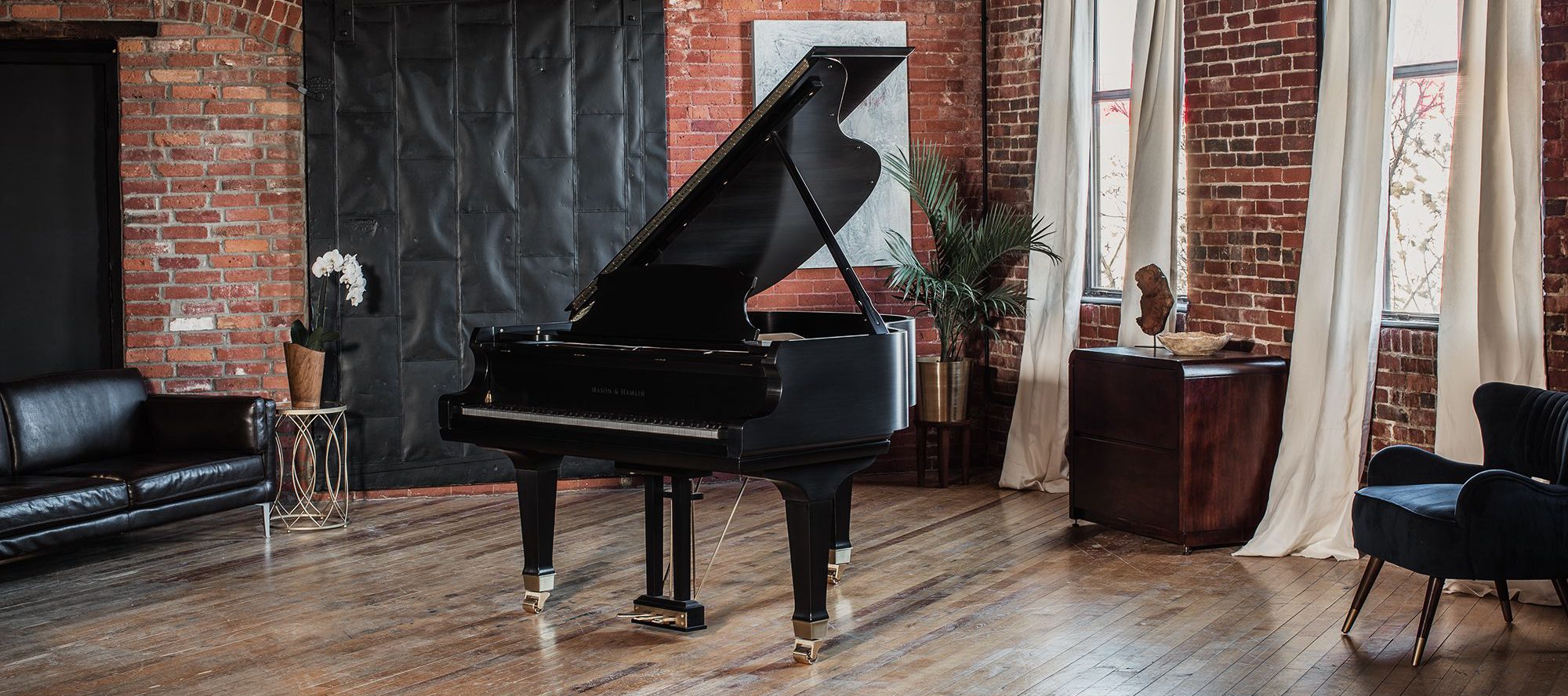 B Front Photo 1 opt • Mason & Hamlin Piano Company • Made in the USA