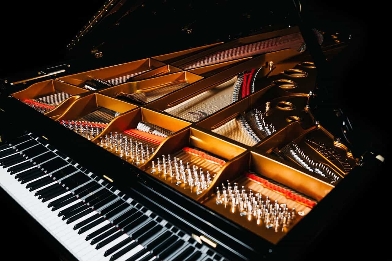 VX Series • Mason & Hamlin Piano Company